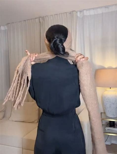 Stay Warm With This Winter Scarf Styling Hack | Upstyle