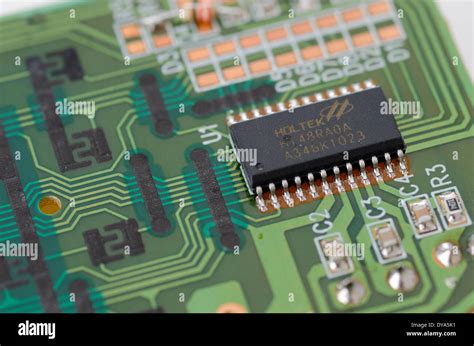 Green Circuits Hi Res Stock Photography And Images Alamy