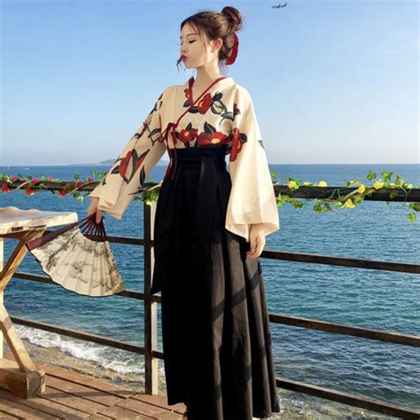 Ensemble Hakama Pour Femme Kantsubaki Yokainoshima