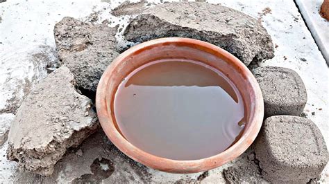 ASMR Charcoal Ashes Stoneschunks Shapes Dry Water Crumbling In Clay