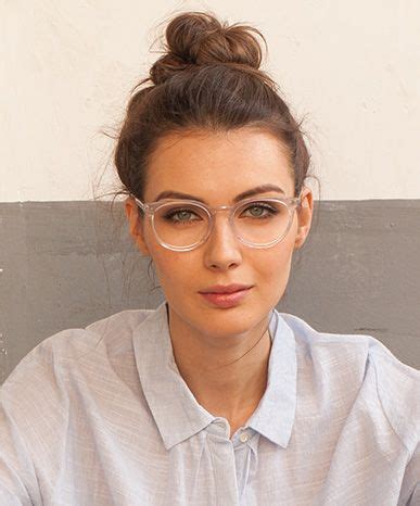 Clear Glasses Frame Which Are On Trend This Fall Clear Glasses