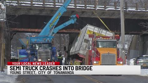 Semi Truck Crashes Into Bridge Aurelia Huber