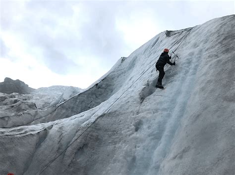 Your Complete Guide to a Skaftafell Glacier Hike | Vatnajokull | TripTins