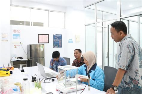 Laboran Fapet Ugm Kunjungi Lab Terpadu Ftp Ub Fakultas Teknologi