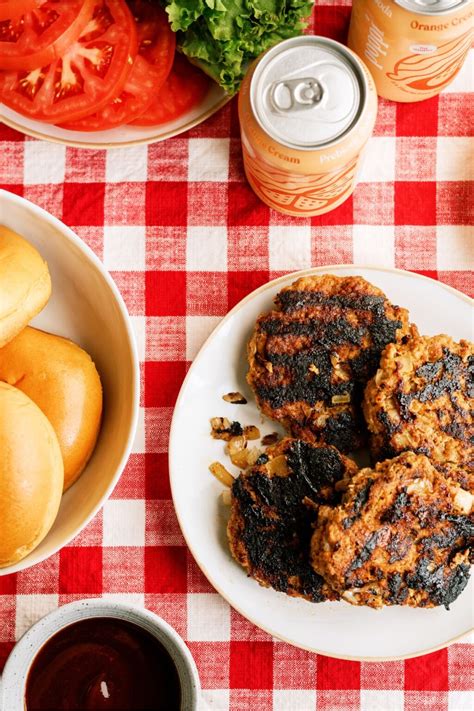 Juicy BBQ Turkey Burgers Recipe Six Sisters Stuff