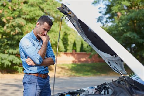 Silnik zgasł auto nie jedzie Co sprawdzić BestDrive Kup opony i