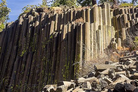 devils postpile basalt columns, california