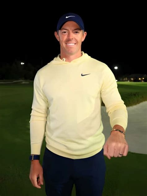 Rory McIlroy Golf Hoodie in Yellow - The California Outfits