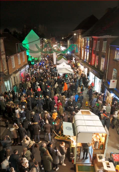 Coleshill Highstreet Lights Switch On Christmas Market Visit Coleshill