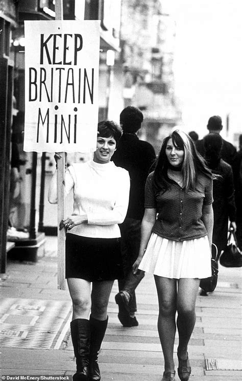 Twiggy And Pattie Boyd Pay Poignant Tribute To Dame Mary Quant After