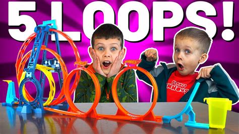 Hot Wheels Track Builder Unlimited Triple Loop Kit 5 Loop Challenge