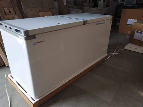 Medium Cf D Trufrost In Hard Top Chest Freezer At Rs In