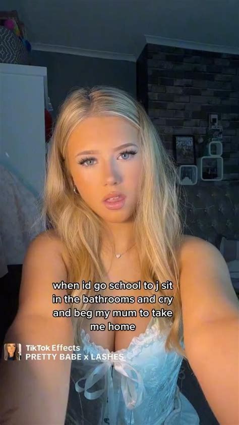 Pin By 𝐄𝐌𝐌𝐀 On Tiktoks Video In 2023 Pretty Babe Relatable Quotes Relatable