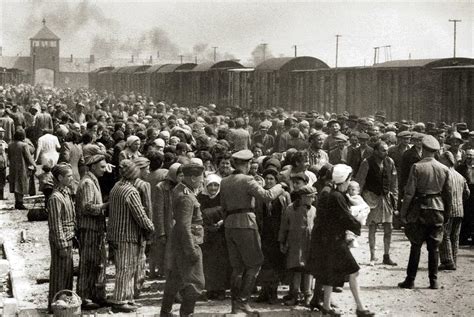 27 ianuarie Ziua Internațională de Amintire a Holocaustului Ce a