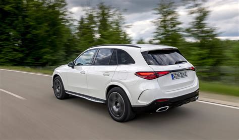 2025 Mercedes Benz Glc 350e Photo Gallery