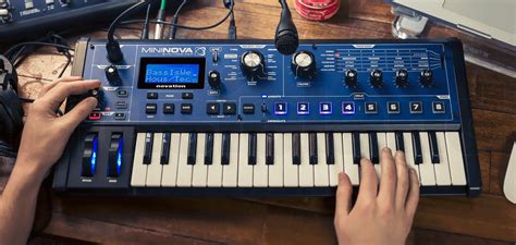 Novation Mininova Synth Synthesizer με 18 νότες Πολυφωνία