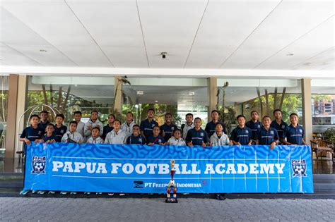 Misi Papua Football Academy Ciptakan Pemain Muda Andal Papua Football