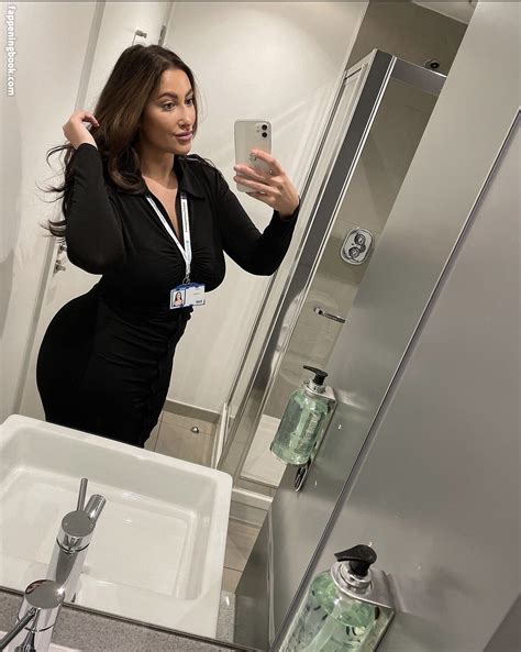 Kirstie V Kirstiee96 Officialkirstie V Nude OnlyFans Leaks Fappening FappeningBook