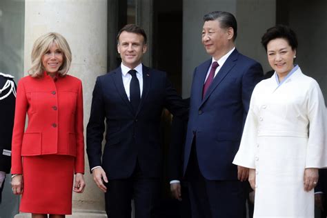 Photo Le Pr Sident Xi Jinping Et Sa Femme Peng Liyuan Sont En Visite