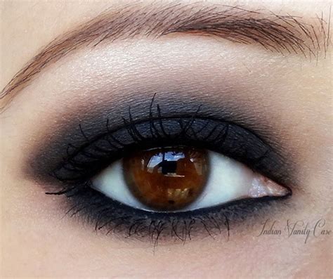 10 Irresistible Smokey Eyes Tutorials Top Dreamer