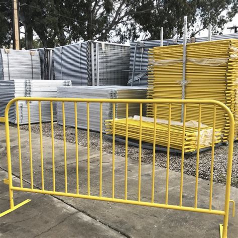 Bulk Price Fast Delivery Powder Coated Crowd Control Barrier Pedestrian