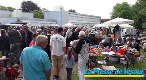 Des Milliers De Visiteurs La Brocante Scey Sur Sa Ne La Presse De