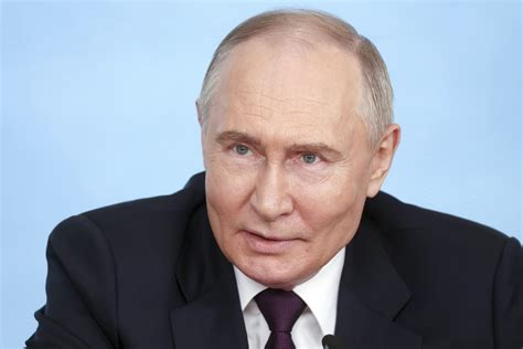 Putin Warns That Russia Could Provide Long Range Weapons To Others To