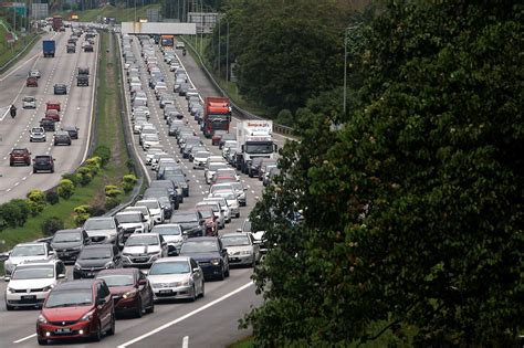 2 Juta Kenderaan Dijangka Guna Semua Lebuh Raya Plus Sempena Aidilfitri