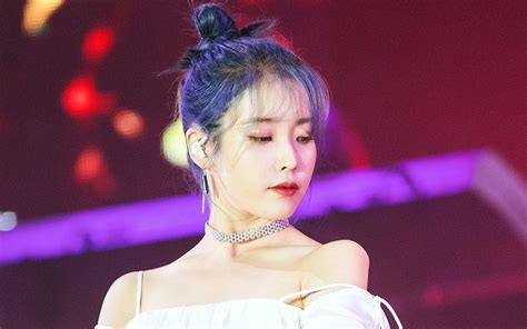 【iu】191109 Iu李知恩lovepoem仁川演唱会全场超清饭拍哔哩哔哩bilibili