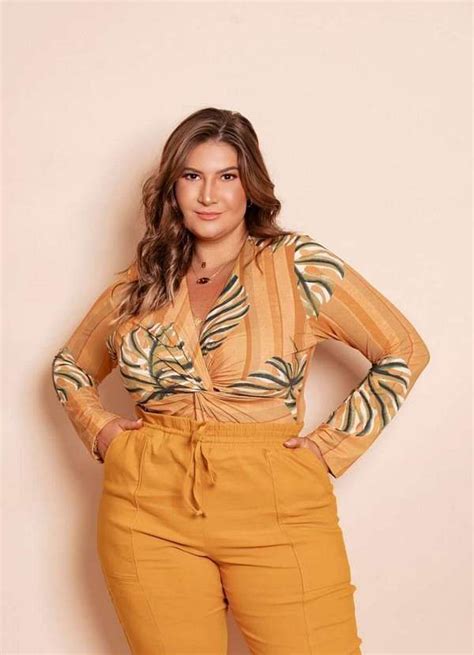 BODY PLUS SIZE TRANSPASSADO Body Uma Estampa Linda E Reluzente Que