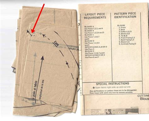 70s Very Easy Vogue Pussy Bow Blouse Pattern 8208 Size 10 Bust 32 5 Stand Tie Or Jewel Neck