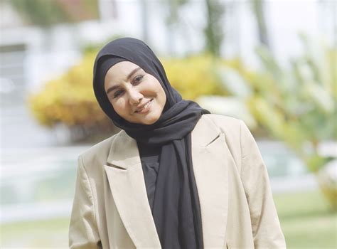 ella pun anxiety jangan malu minta bantuan kosmo digital