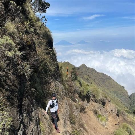 Pendakian Merbabu Via Thekelan Jalur Legendaris Lenterajateng