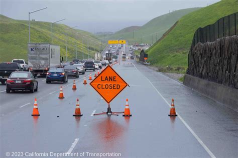 Caltrans District 4 On Twitter TRAFFICALERT The Two Far Right Lanes