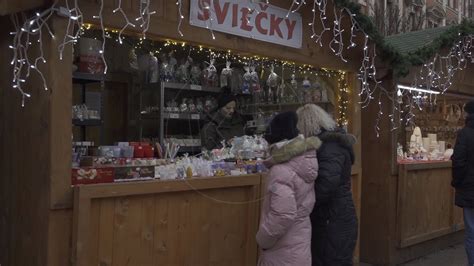 Video Trhy Na Hlavnej Praskaj Vo V Koch Najm Cez V Kend Telev Zia