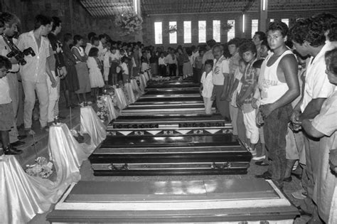 Hoy se cumplen 23 años de la masacre de Segovia Antioquia Cj Libertad