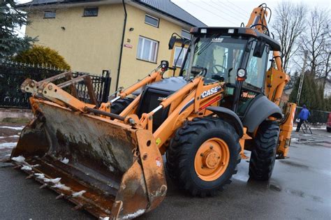 Экскаватор-погрузчик CASE 695 Super R в аренду в Минске и РБ | РЕНТАКРАН