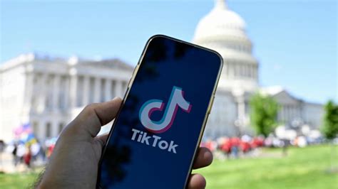 Listen Live Supreme Court Considers Fate Of Tiktok Ban