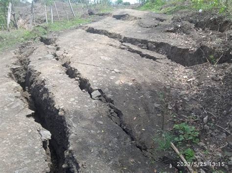 Enormes Grietas Y Otros Daños Dejó El Sismo Que Se Sintió En Puerto