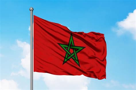 Drapeau Du Maroc Dans Le Ciel Photo Premium