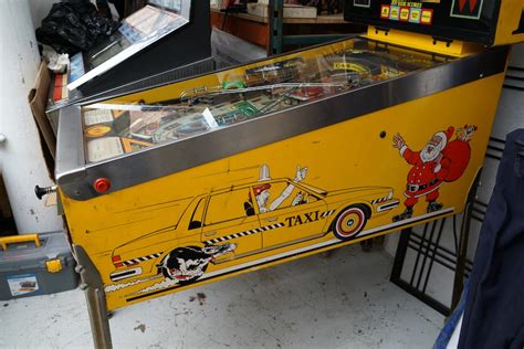 1988 Williams Taxi Pinball Machine Ebth