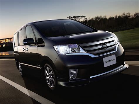 Nissan Serena Specs Photos