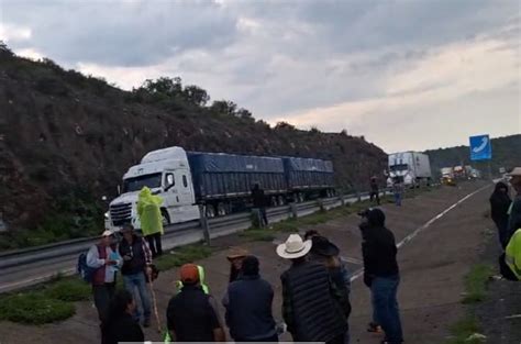 La Jornada Tras Horas Retiran Ejidatarios Bloqueo En El Arco Norte