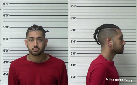 Garcia Victor Lee 04262022 Kerr County Mugshots Zone