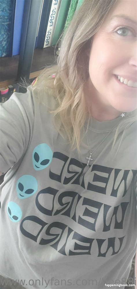 Bee88i Nude OnlyFans Leaks Fappening FappeningBook