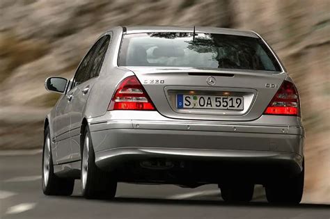 Mercedes C Class W203 C 220 CDI Avantgarde 2004 150 Cv Ficha