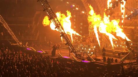 Motley Crue Kickstart My Heart 12 28 15 YouTube