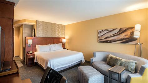 Hotels in Brandywine MD edding Hotel in Waldorf | Courtyard Waldorf by ...