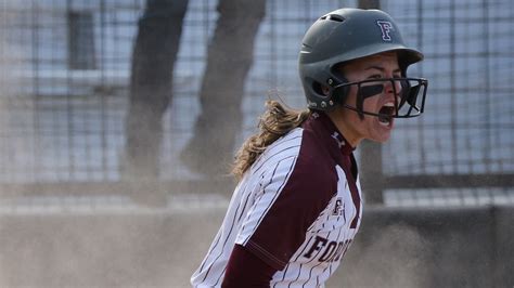 Softball Sweeps Friday Doubleheader At Dayton To Begin A 10 Play