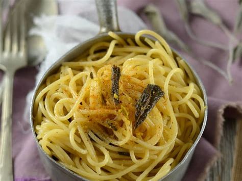 Spaghetti Au Beurre De Sauge Recette Par Tangerine Zest